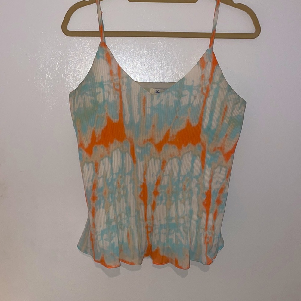 She + Sky Medium Tie-dye Top